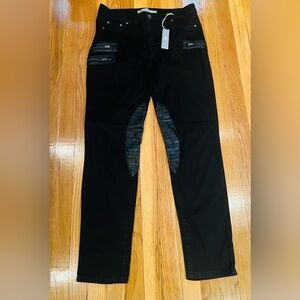 Tractr Black pant with multiples zippers size 31